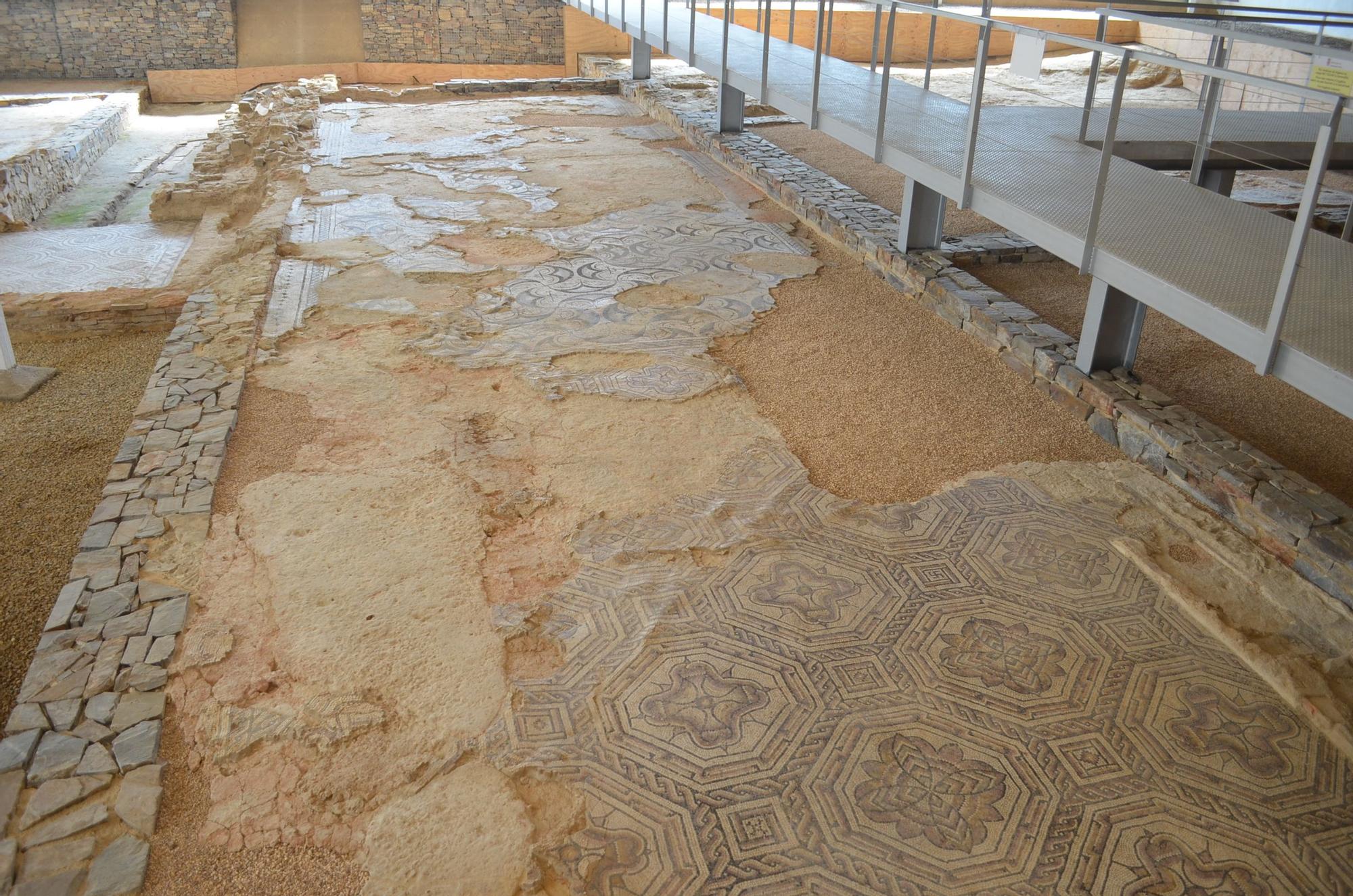 Villa Romana de Orpheus en Camarzana de Tera: Una visita a través de las imágenes