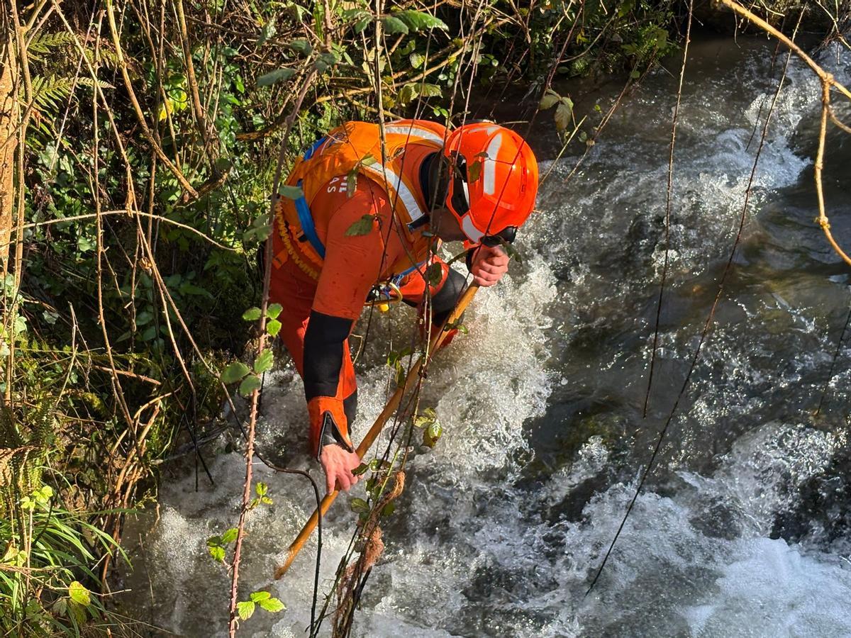 Así es la intensa búsqueda, este domingo, de la mujer que cayó al agua en San Martín