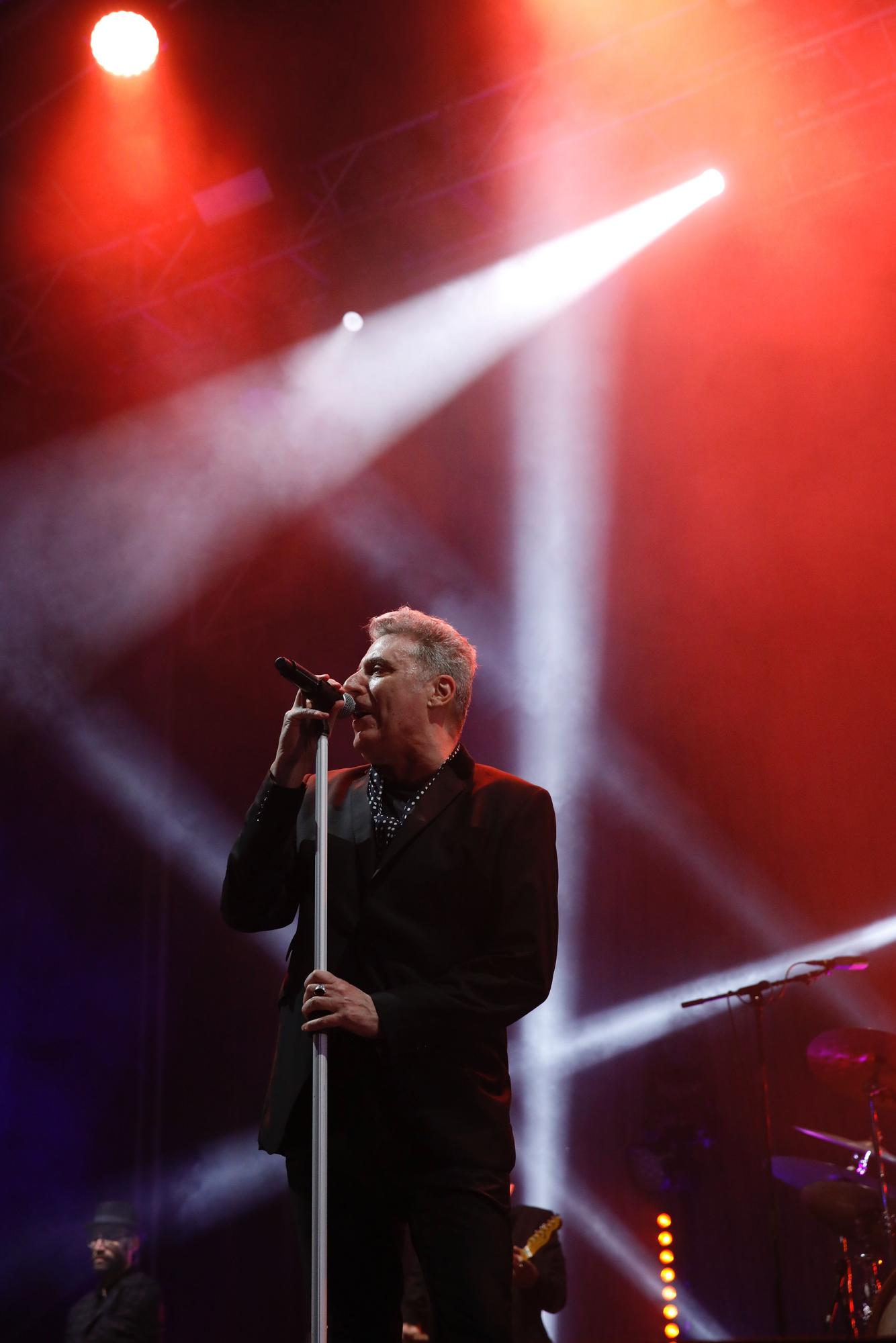 En imágenes: Concierto de "Loquillo" en el festival Metrópoli de Gijón