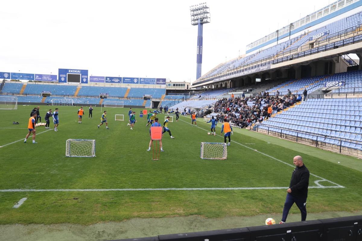Así ha sido el entrenamiento de puertas abiertas del Hércules CF Así ha sido el entrenamiento de puertas abiertas del Hércules CF