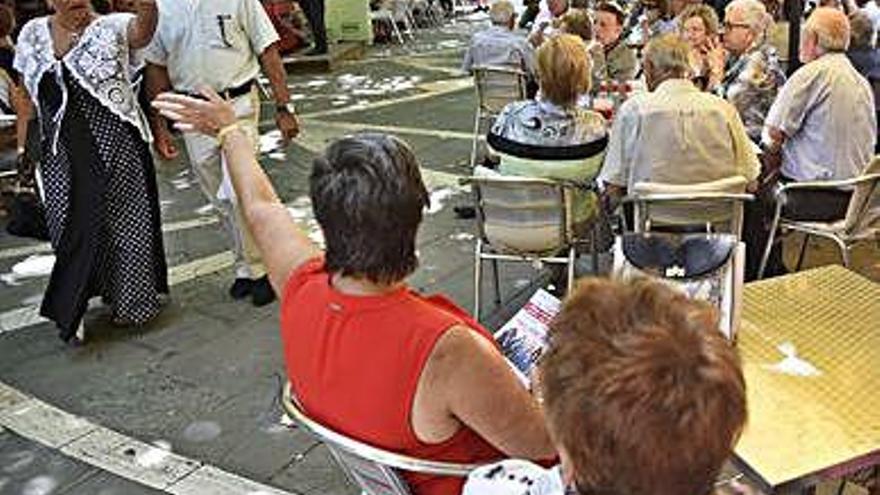 El concert-vermut de festa major torna a ser un gran èxit