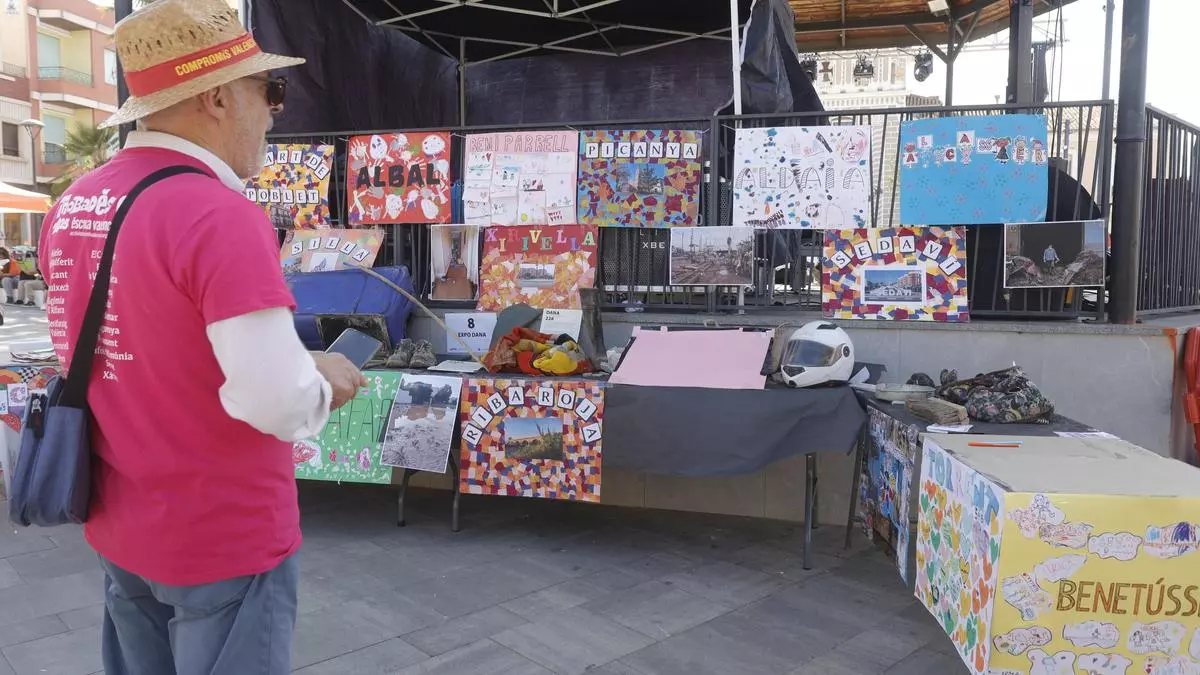 Los colegios de la dana reivindican el valenciano en la ‘trobada’ de Picassent