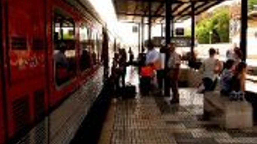 El uso del tren en la región cae un 7% en el último año