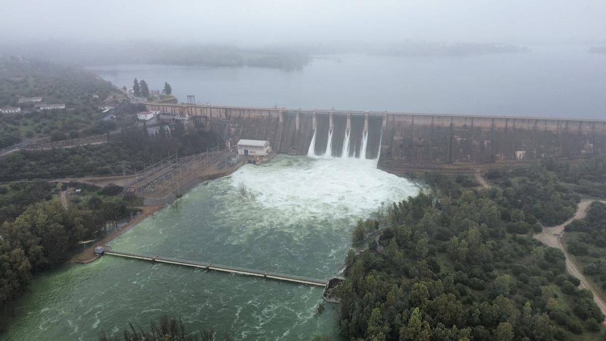 El embalse de La Serena (Badajoz), el de mayor capacidad de España y el tercero más grande de Europa.