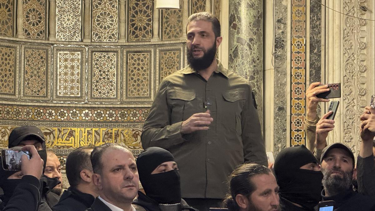 Ahmed al Sharaa, conocido antes como Abu Mohamed Al Julani.