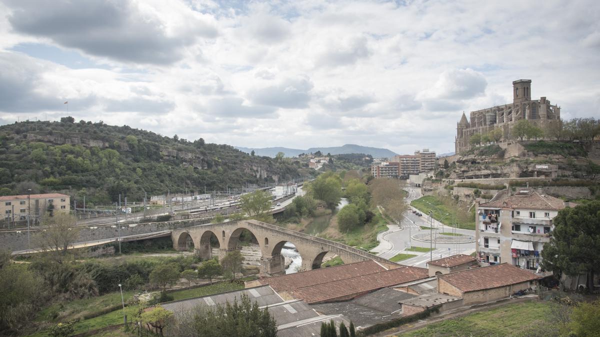 Imatge d'arxiu del pont Vell de Manresa