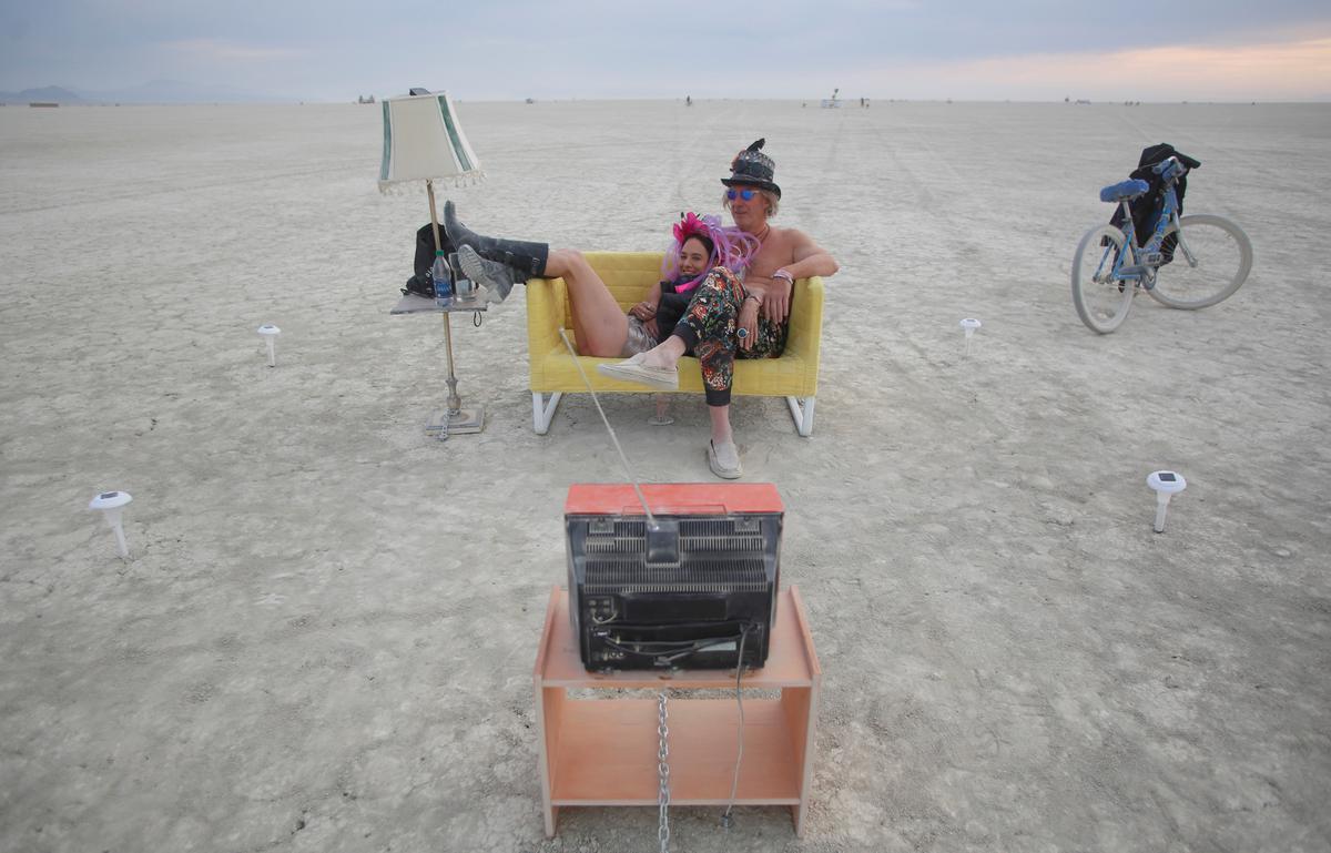 Asistentes al festival Burning Man en 2016.