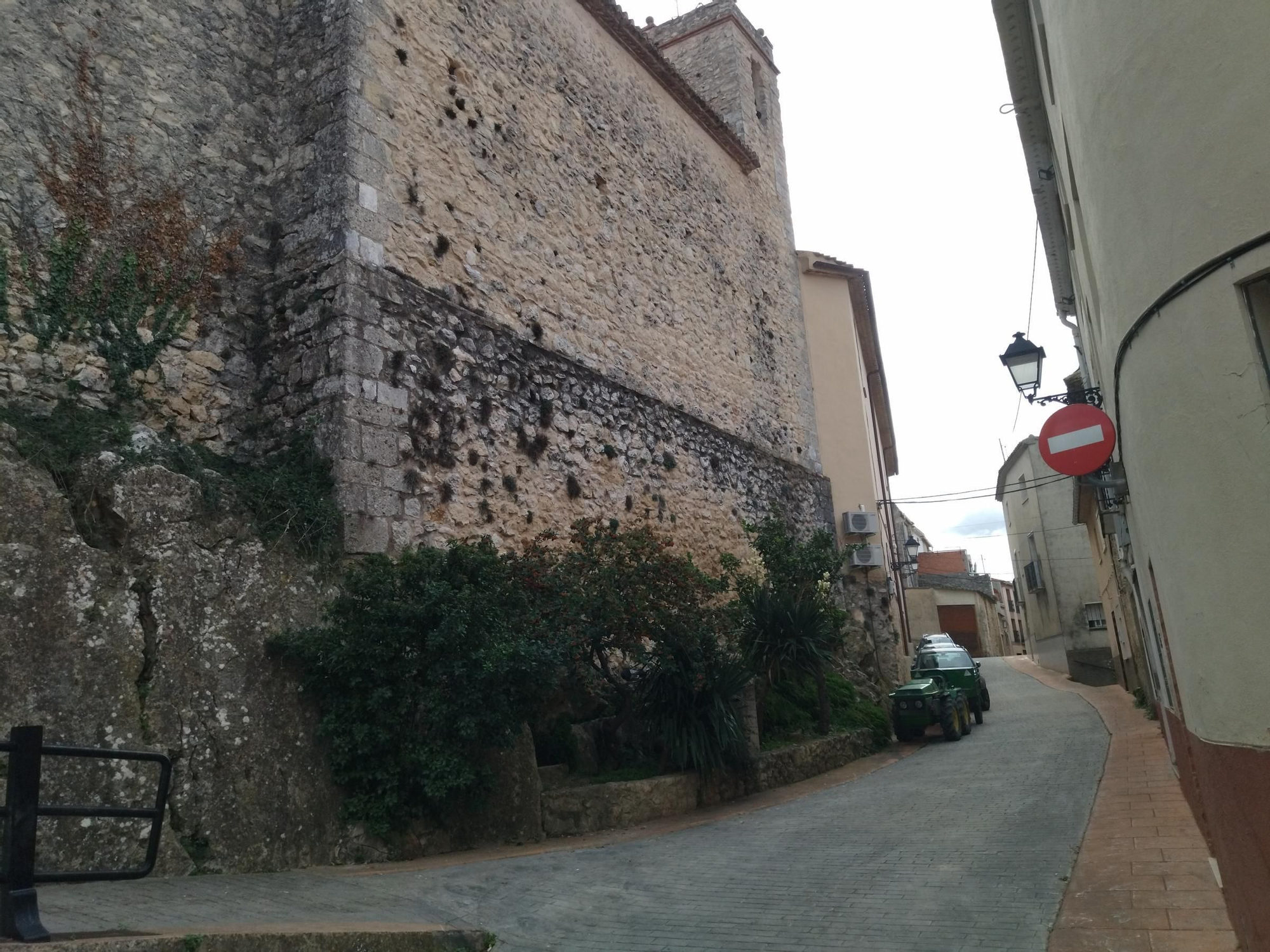 Al-Araq y la memoria morisca: callejear por la Vall d'Alcalà