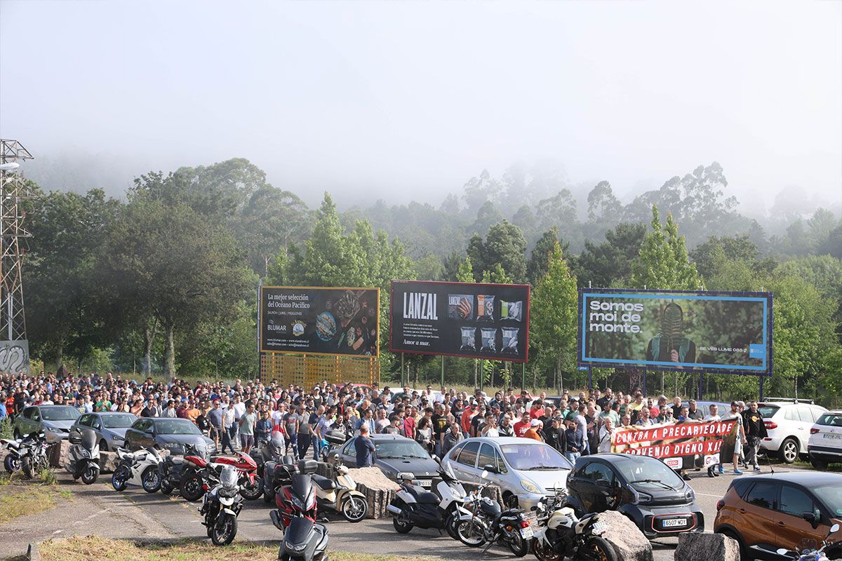 La protesta del metal altera la feria de Mindtech y el aeropuerto