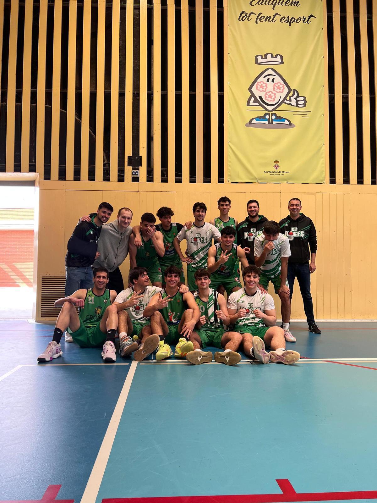 El Roses després de la victòria.