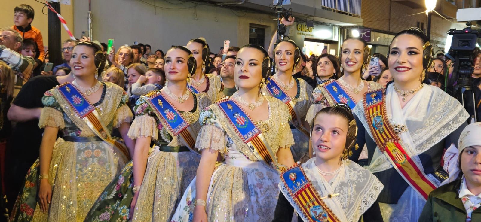 Encendido de luces de la Falla Malvarrosa.