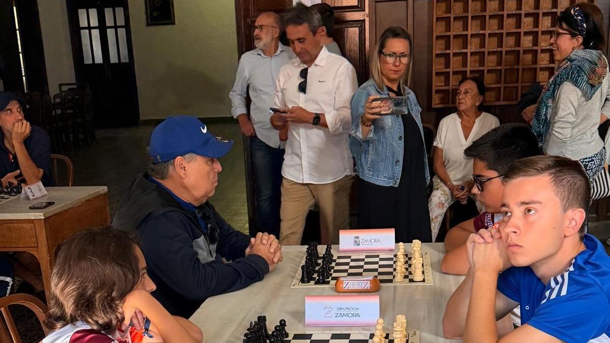 Imagen del torneo de ajedrez "Cabeza de Toro" disputado en la localidad de Toro.