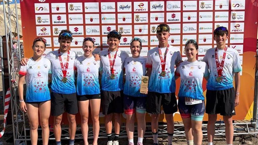 Extremadura conquista el Nacional de Triatlón de Talentos con el oro del Tribarros Villafranca