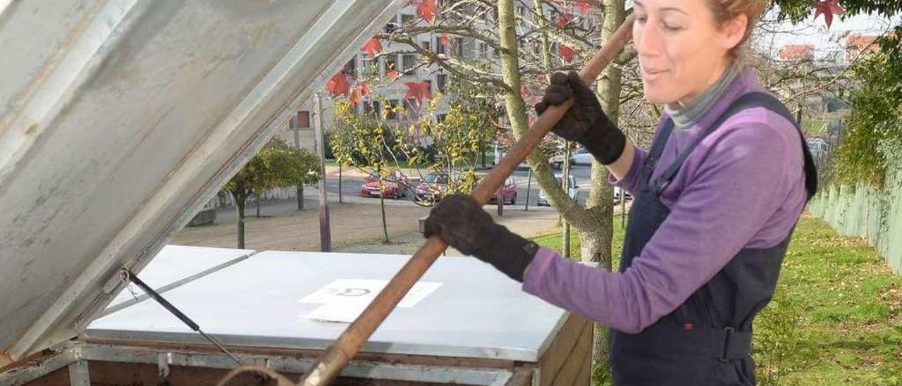 Uno de los composteros instalados recientemente en O Salnés. // Noé Parga