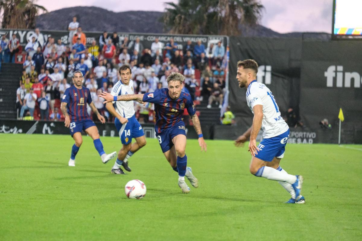 Las mejores imágenes del CD Eldense - Rela Zaragoza (2-3)