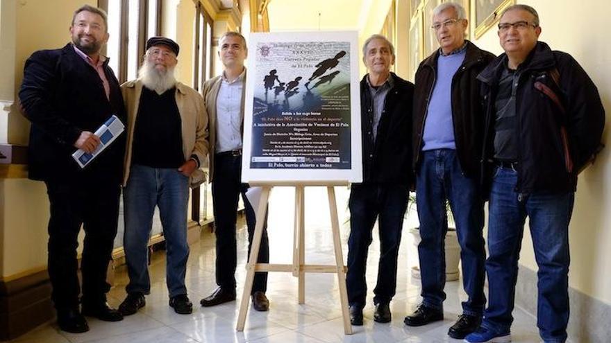 Presentación de la carrera popular ayer.