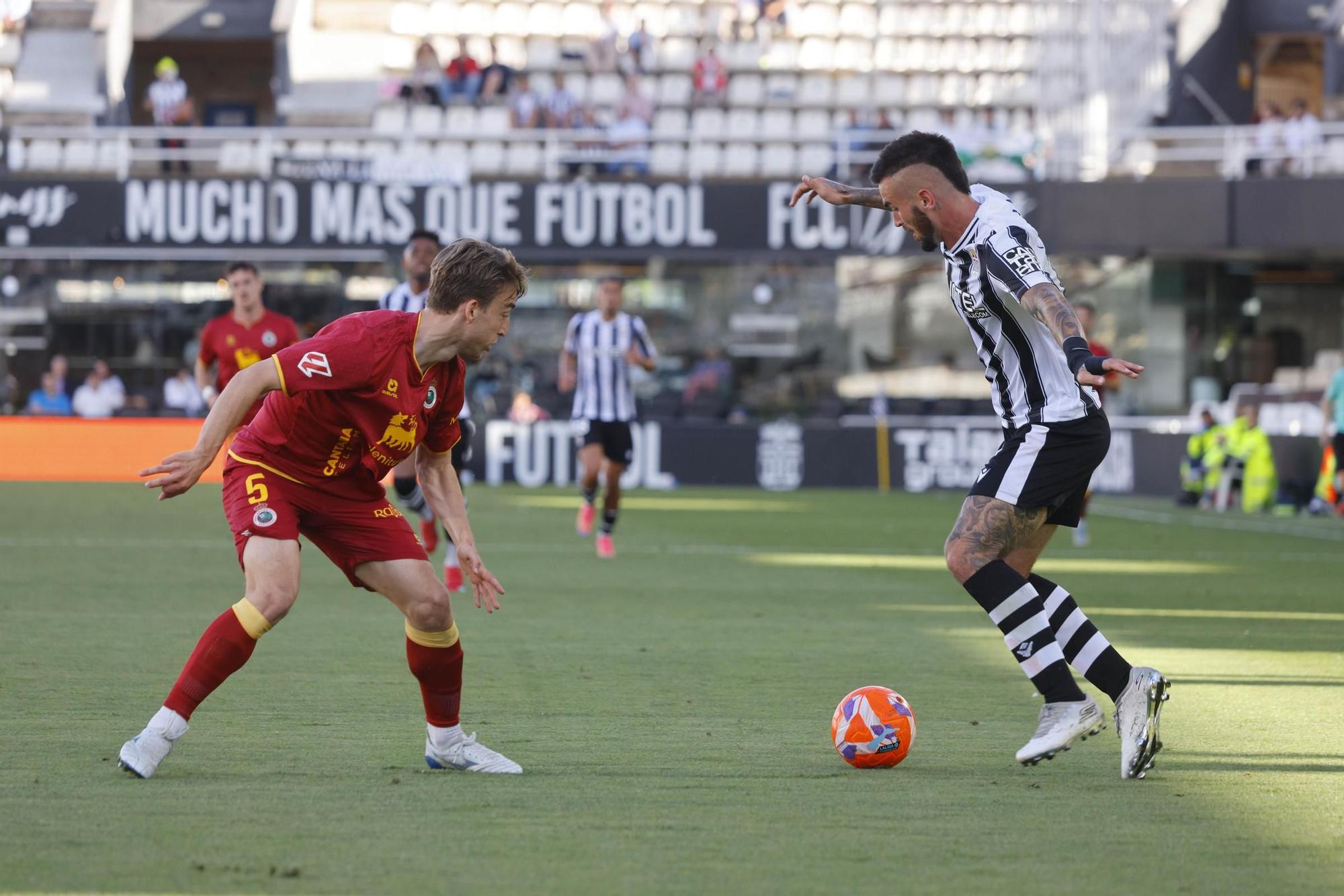 La victoria del FC Cartagena ante el Racing, en imágenes