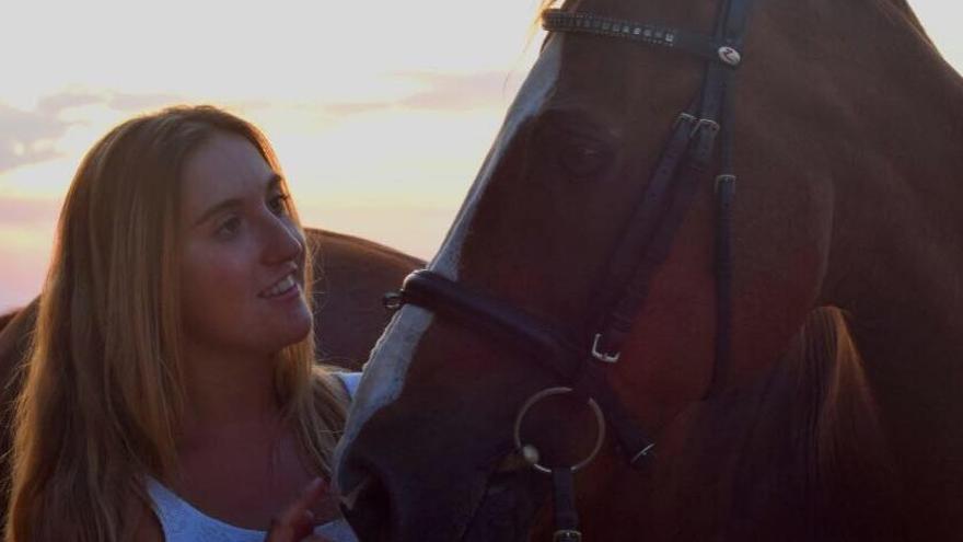 Alba Abollo, subcampeona de España de Caballos Jóvenes con Diva