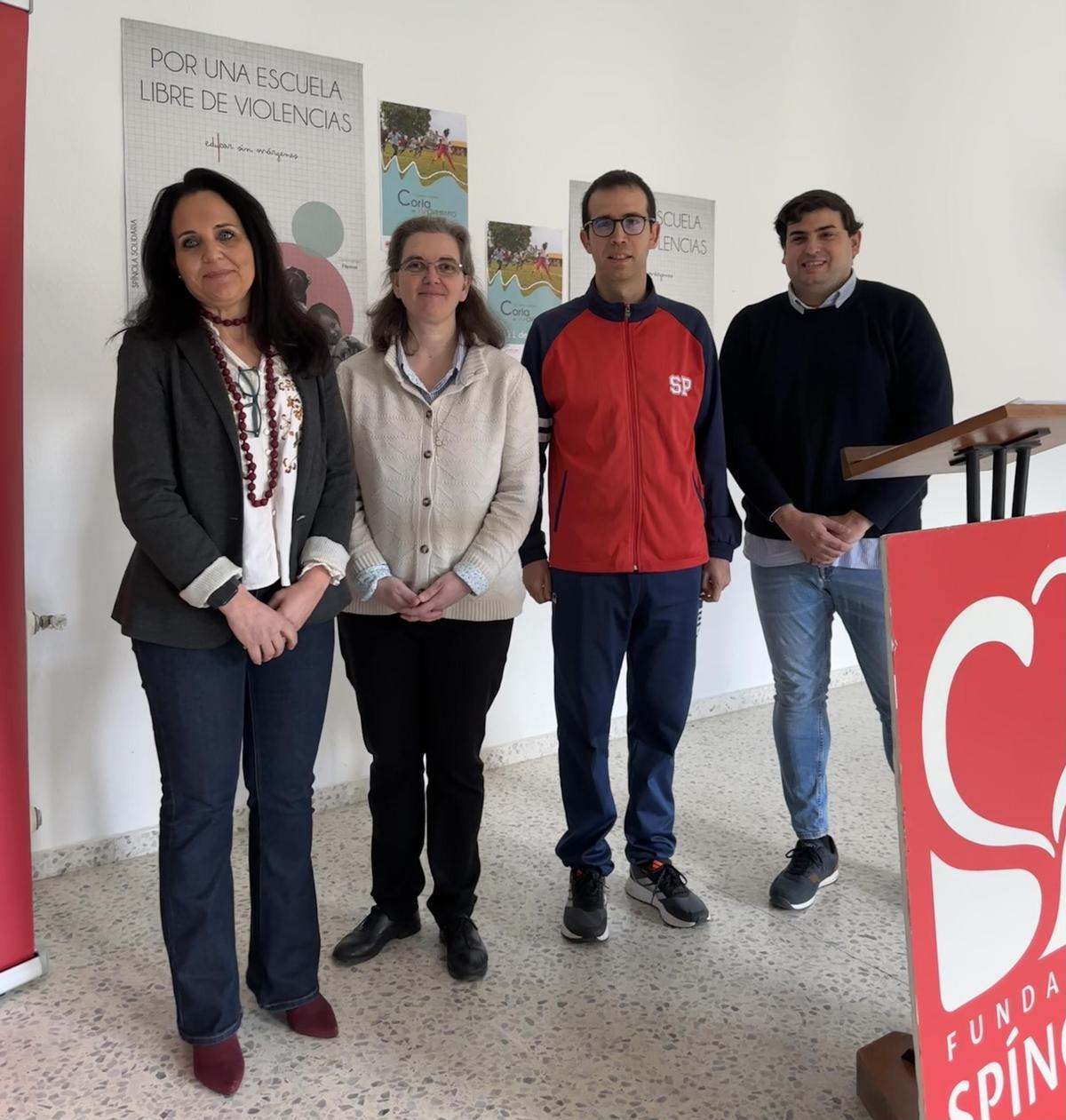 Acto de presentación del evento, esta manaña, en el colegio Sagrado Corazón en Coria.