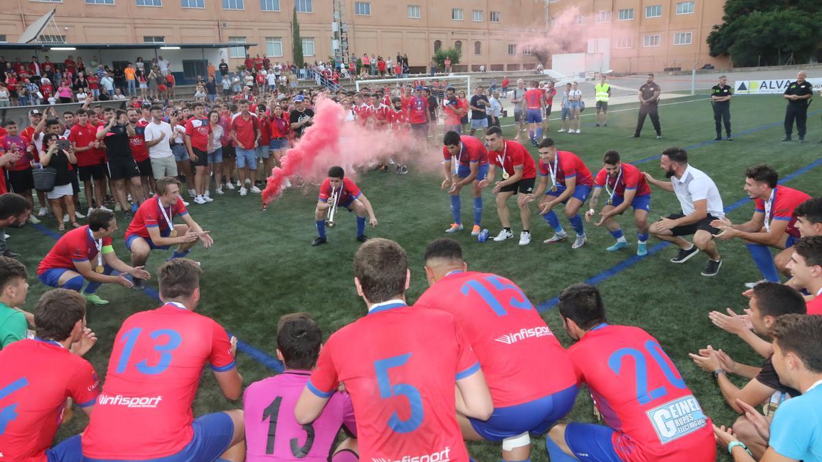 Afición, equipo y resto de componentes del club celebraron por todo lo alto el título de la Nostra Copa 2022.