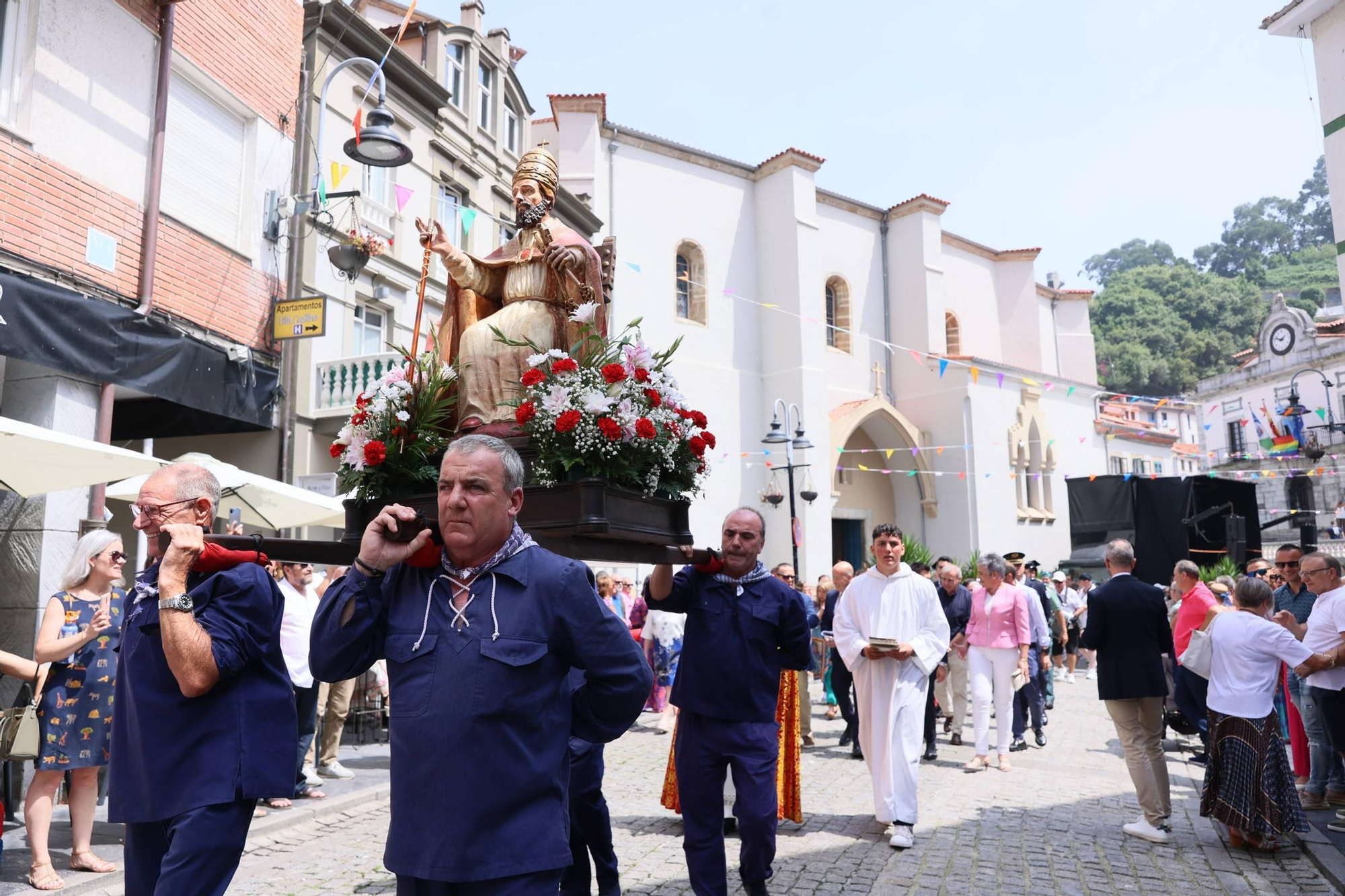EN IMÁGENES: así fue el día de L'Amuravela en Cudillero