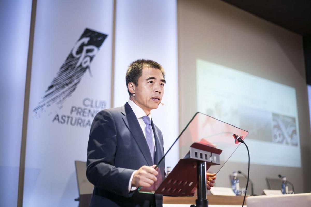 Foro "China, una oportunidad para Occidente" en el Club Prensa Asturiana de LA NUEVA ESPAÑA