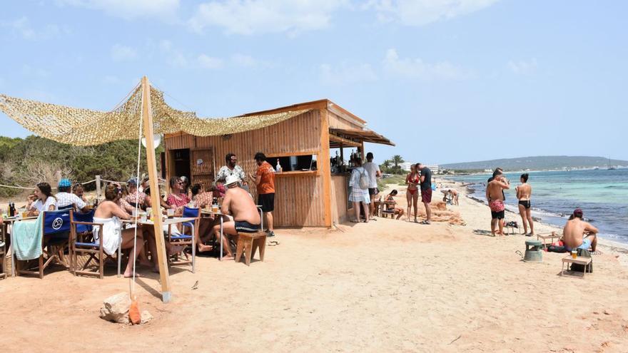 Los quioscos de playa de Formentera se desmontarán a finales de octubre