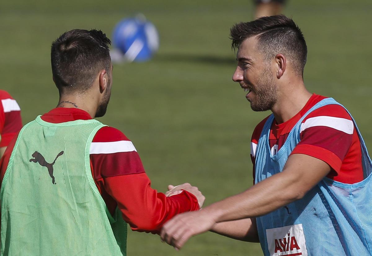 Los ex jugadores del Eibar Sergi Enrich y Antonio Luna.