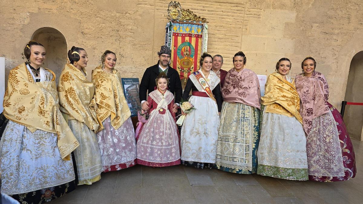 Las comisiones del Carmen reciben a Carmen (y la corte)