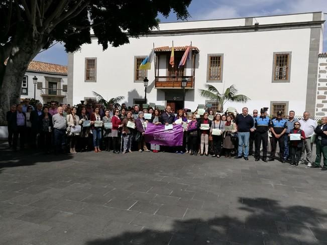 Concentracion en Telde por la violencia de genero (07/03/17)