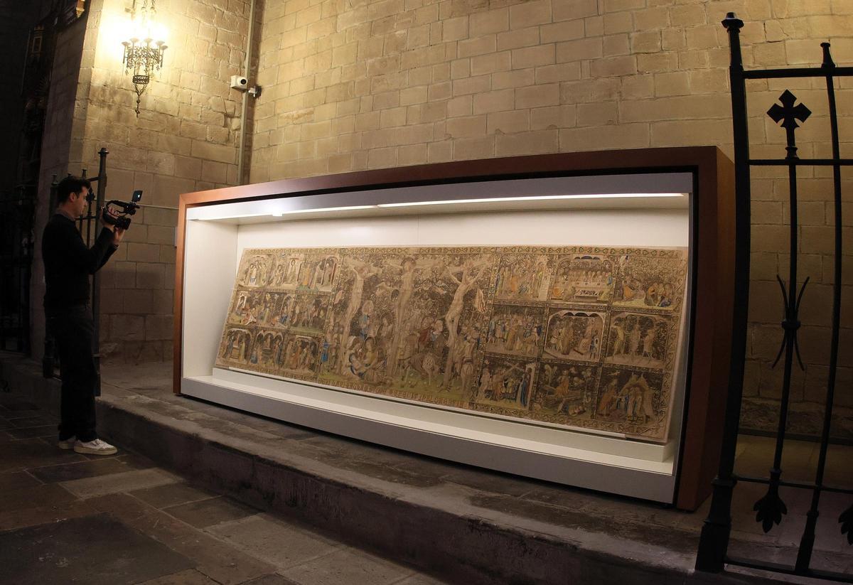 El trasllat del Frontal Florentí de la Seu a Madrid, en fotos