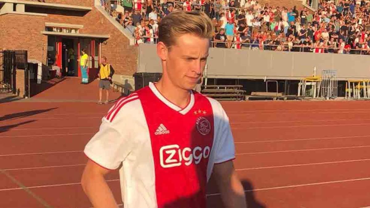 De Jong ya tiene dorsal en el Ajax