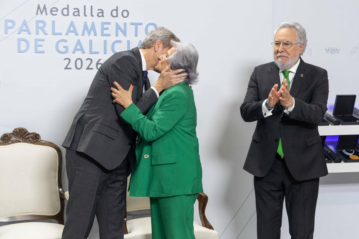 El Parlamento de Galicia reconoce el trabajo de las mujeres que lucharon por la igualdad El Parlamento de Galicia reconoce el trabajo de las mujeres que lucharon por la igualdad