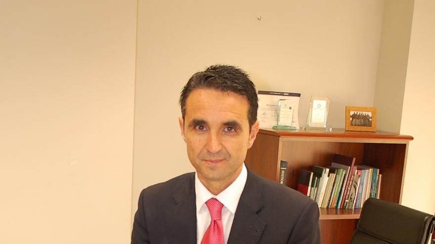 Manuel Nieto es director territorial de Cajamar en Alicante.