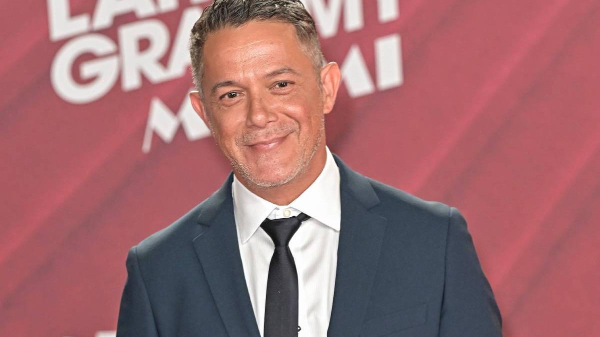 Alejandro Sanz reconoce relación con Ivet Playà y responde con un comunicado a sus acusaciones