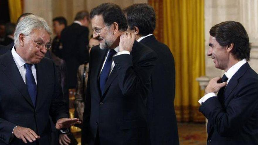 El Gobierno confirma que Rajoy se reunió con Felipe González en la Moncloa