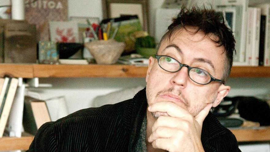 El mallorquín Arnau Pons gana el premio Walter Benjamin de traducción por su versión catalana de 'La rosa de nadie' de Celan