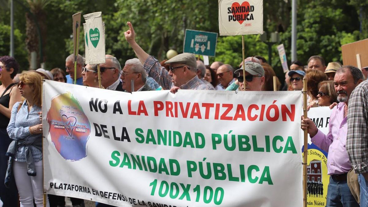 Manifestación en Córdoba en defensa de la sanidad pública.