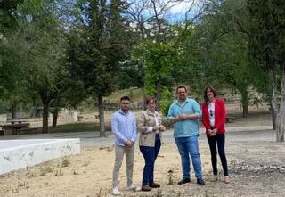 Piden ayuda para arreglar el  parque de El Perezón entre Monturque y Moriles
