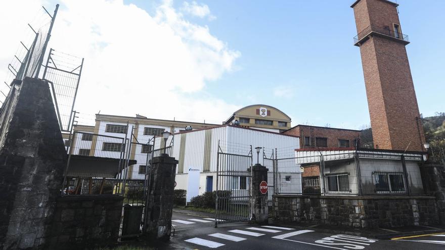 La entrada a la fábrica de Rheinmetall Expal de Trubia, en una imagen de archivo. | LUISMA MURIAS