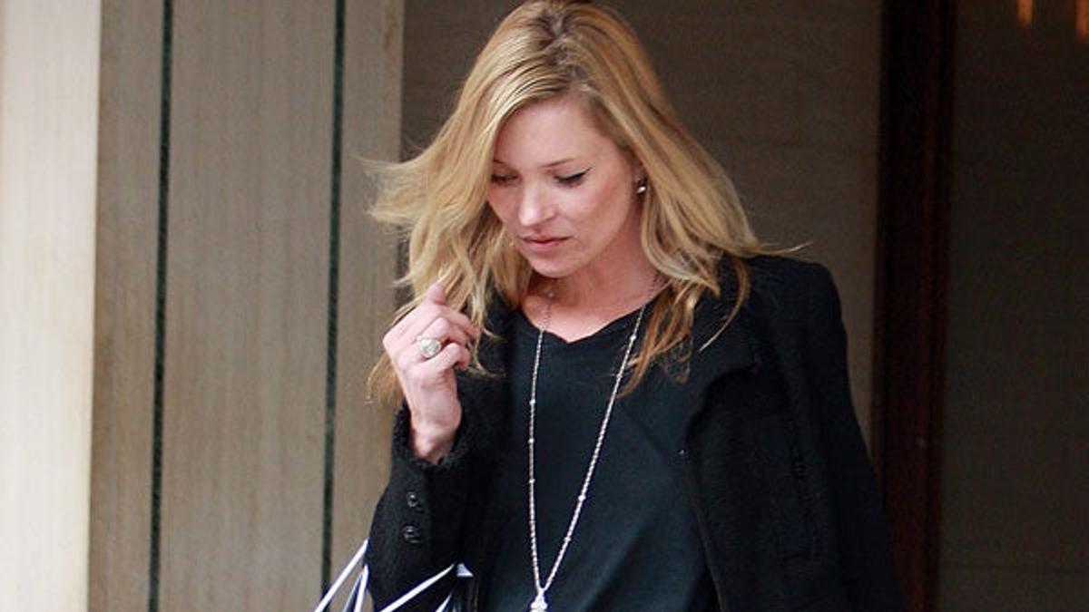 Kate Moss recurre a la hipnosis para curar sus vicios