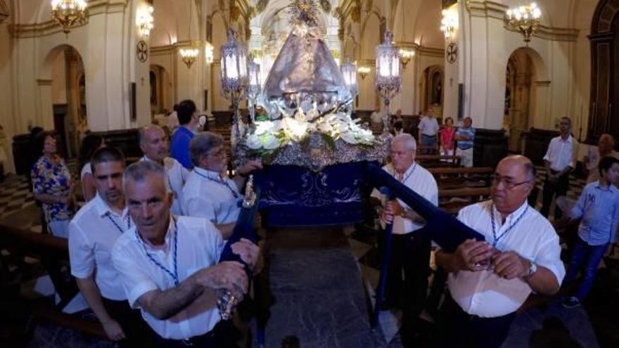 La patrona de Orihuela es trasladada a la Catedral por sus fiestas