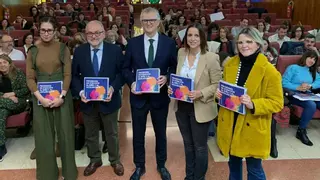 Salud refuerza la atención a problemas mentales y de educación sexual en niños y adolescentes