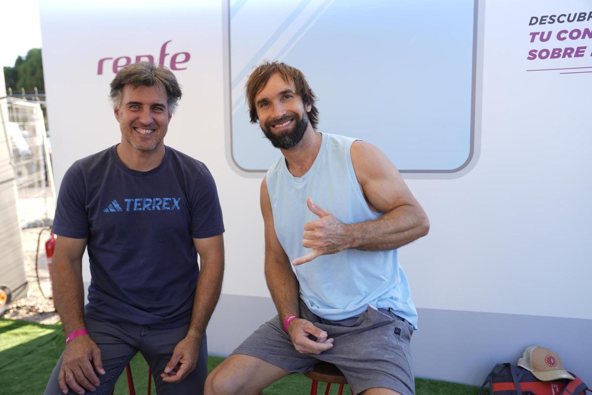 Carlos Suárez entrevista a escalador profesional norteamericano Chris Sharma