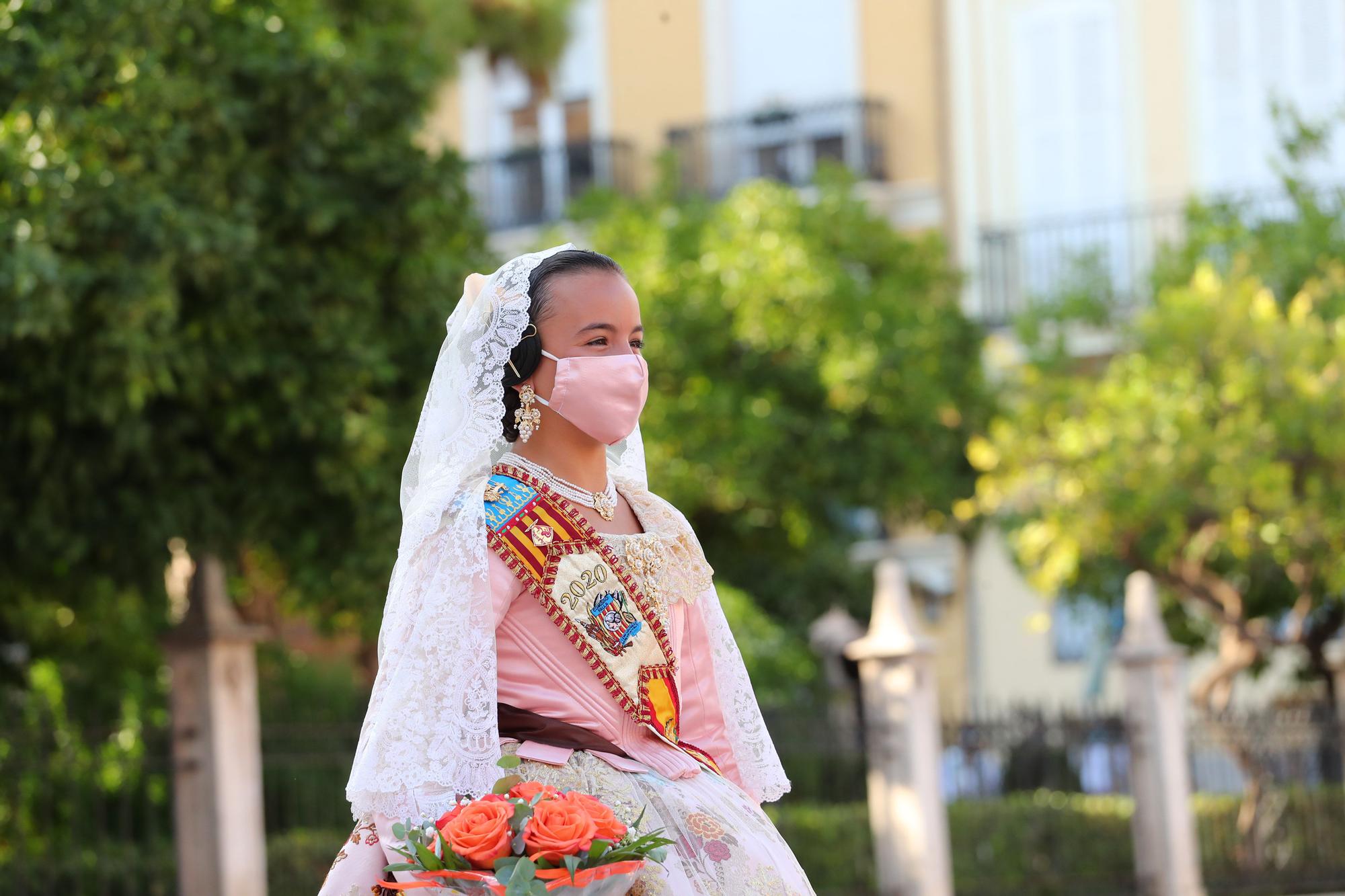 Búscate en la ofrenda por la calle caballeros de las 17:00 a las 18:00