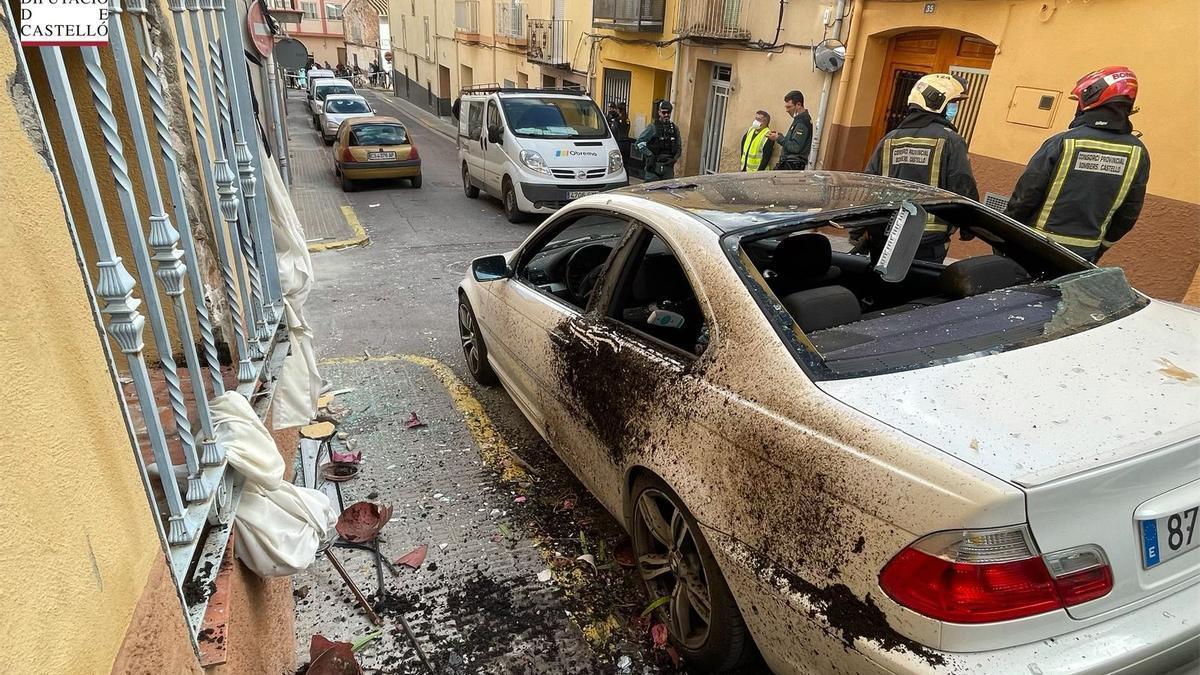 El susto de los vecinos ha sido mayúsculo a causa de la explosión.