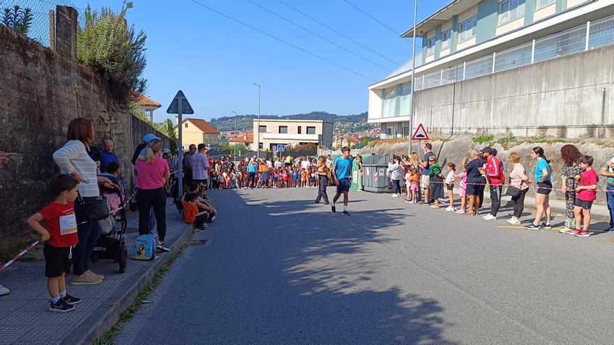 Gran participación en el Cross Escolar de Castrillón en Cangas