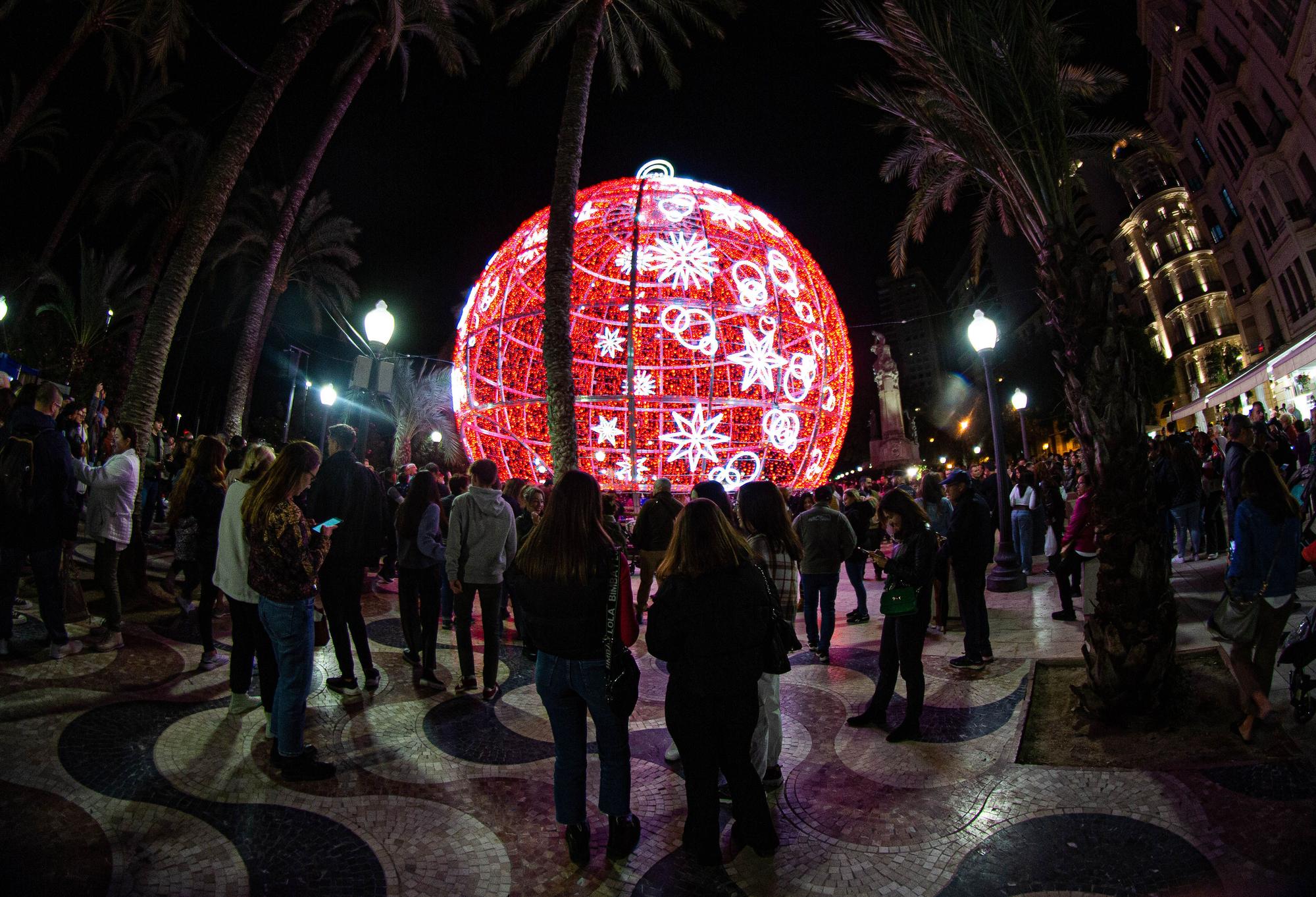 Alicante enciende la Navidad