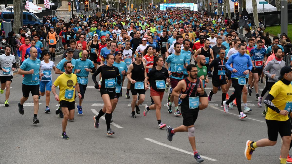 La Media Maratón de Barcelona 2022 vuelve a llenar las calles de la ciudad