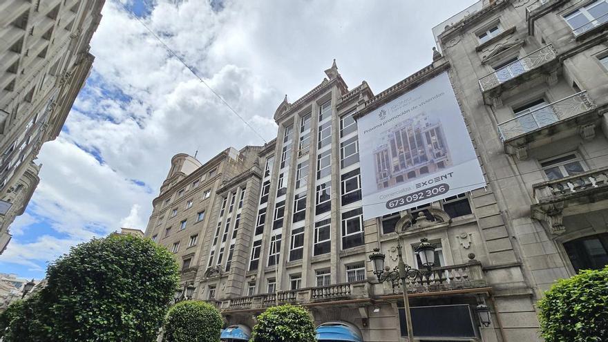 Así se transformará el histórico edificio Torre de Cristal en pleno centro de Vigo: pisos de lujo y la obligación de conservar su «pintoresca» fachada